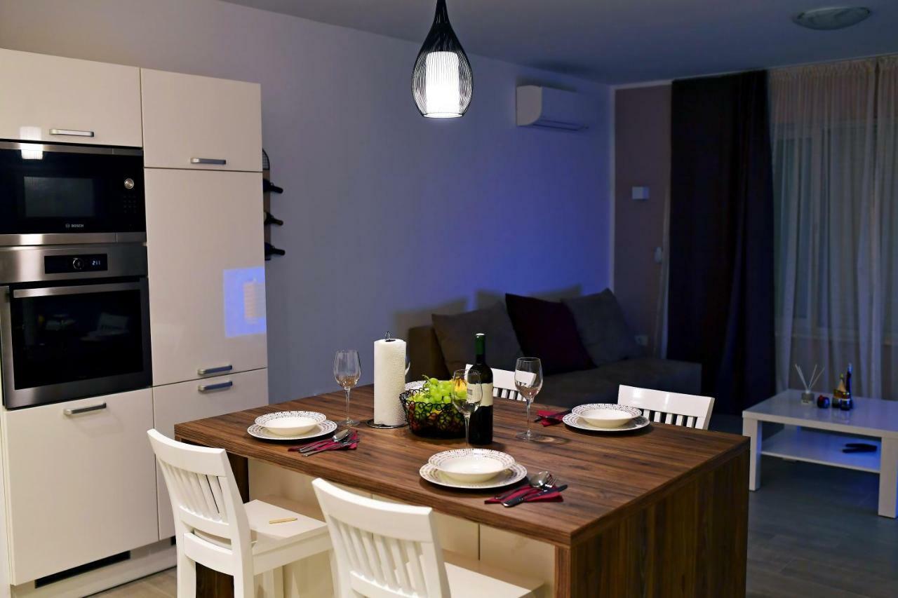 Apartment Luce Njivice Eksteriør billede